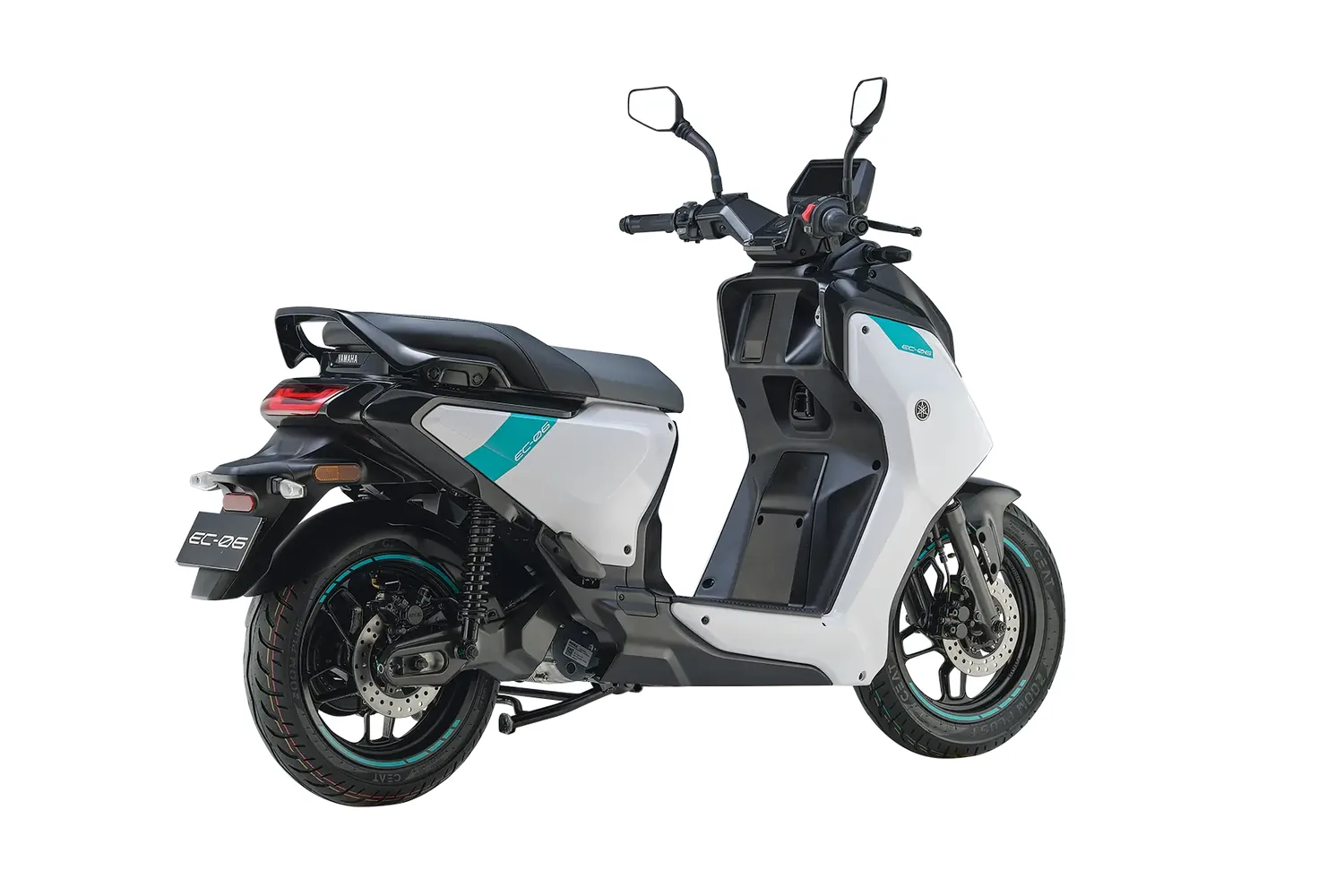 Yamaha EC-06 angle 10